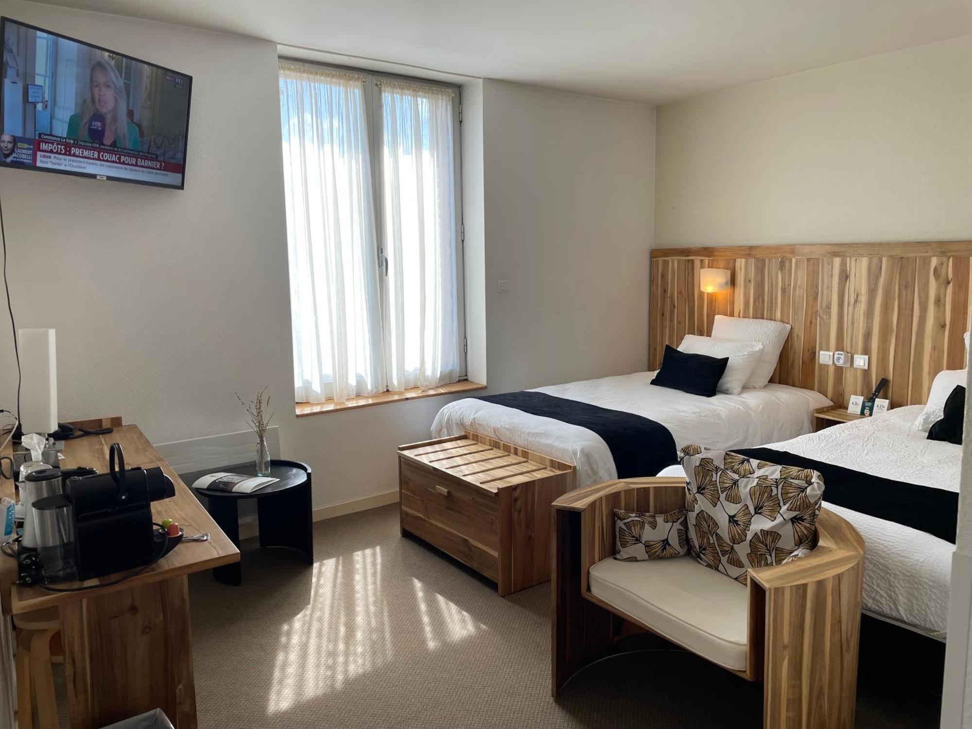 Logis Hotel De France & Restaurant פאמייר מראה חיצוני תמונה